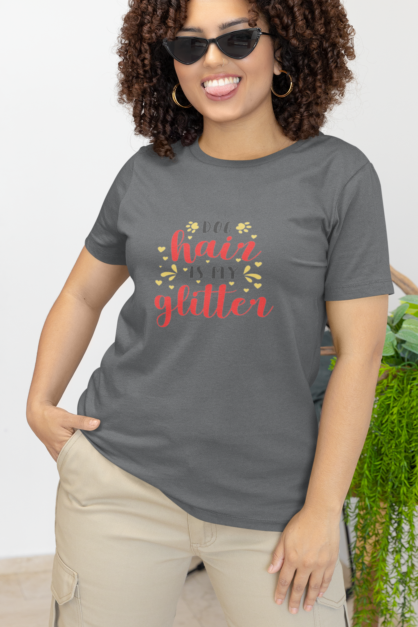 Unisex Graphic "Pet Love Glitter” T-shirt
