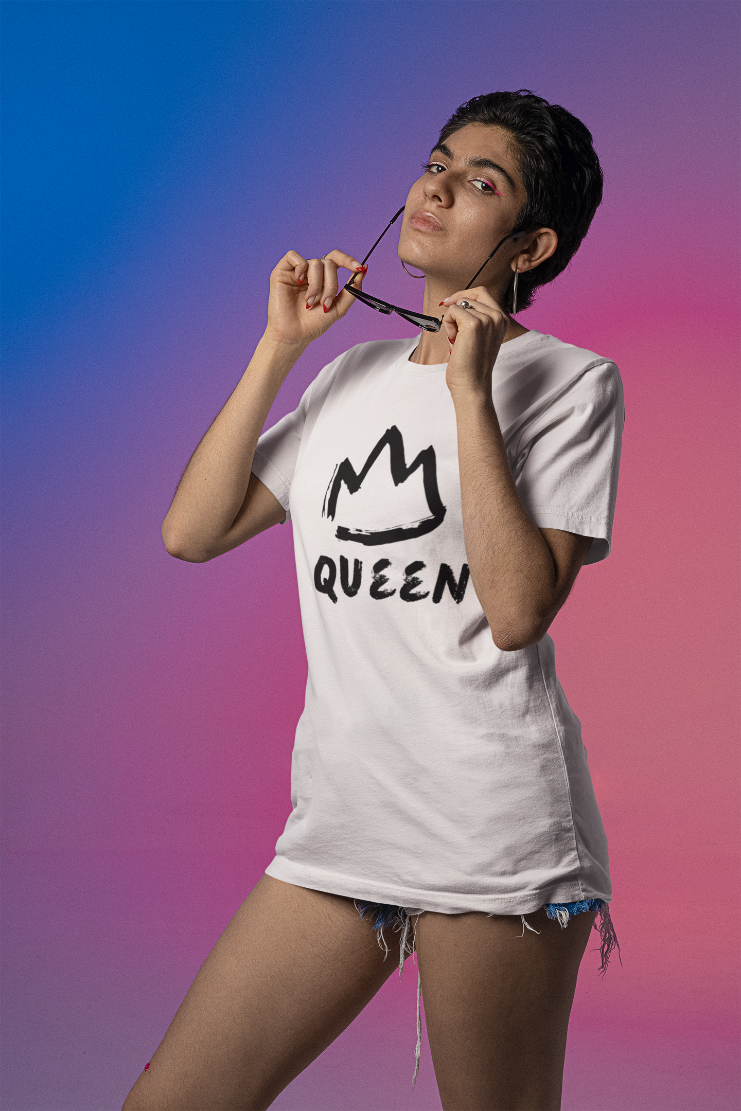 Unisex Graphic "Queen" Tee shirt